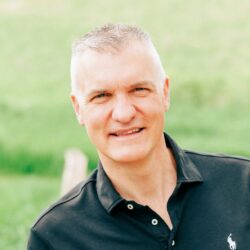 Picture of Jason Simon